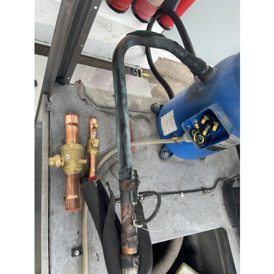 DỰ ÁN: ĐẠI TU VÀ BẢO TRÌ CHILLER GIẢI NHIỆT GIÓ 13HP NHÀ MÁY CONSTANTIA (KCN TÂN BÌNH)