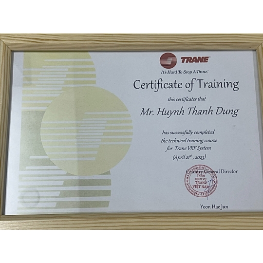 ĐIỀU HÒA CHILLER GIẢI NHIỆT GIÓ - HIỆU TRANE